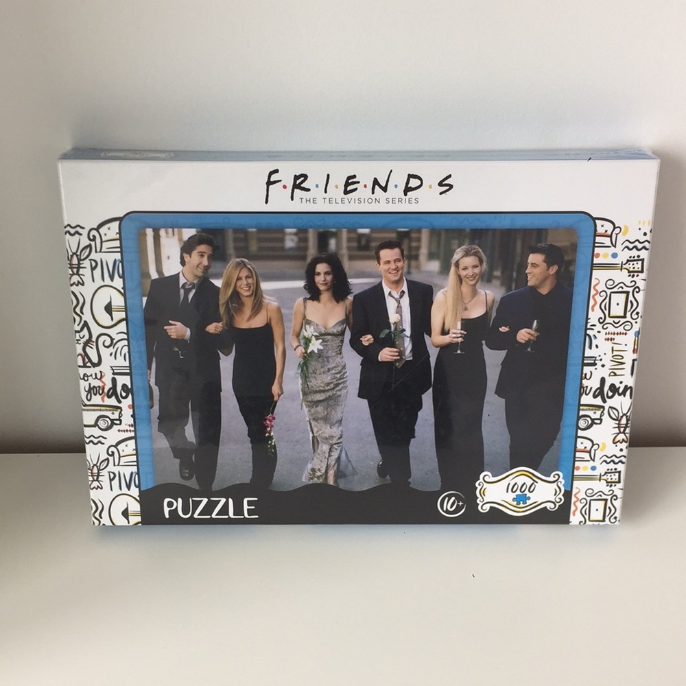 NWT Friends Puzzle - 1000 pieces - 26.9 x 18.9 in